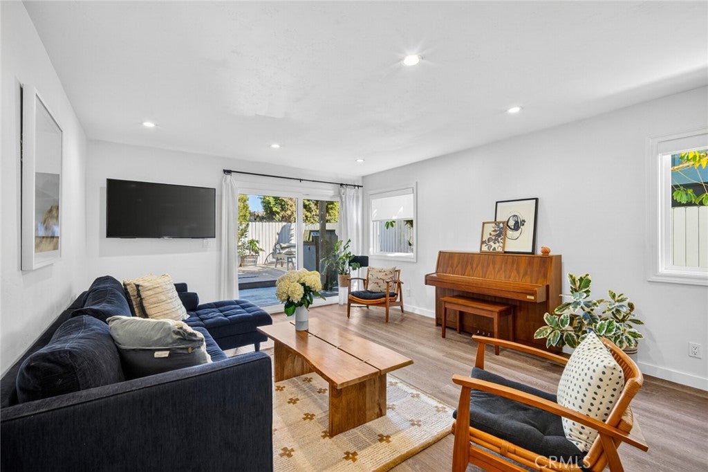 956 Tia Juana, Laguna Beach CA 92651 - Photo 14