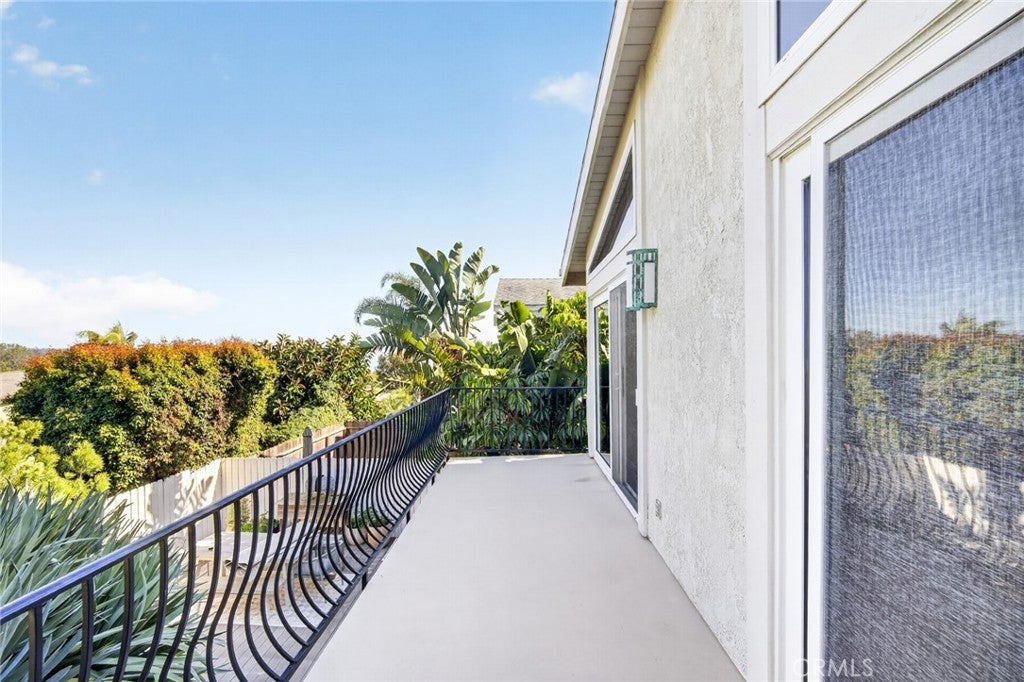 956 Tia Juana, Laguna Beach CA 92651 - Photo 41