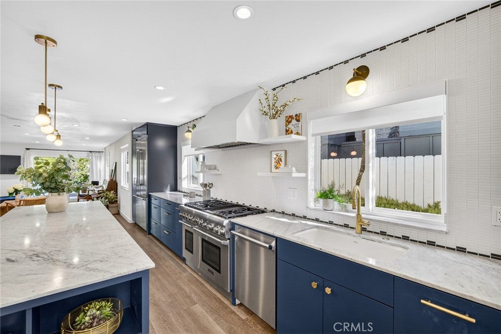 956 Tia Juana, Laguna Beach CA 92651 - Photo 8