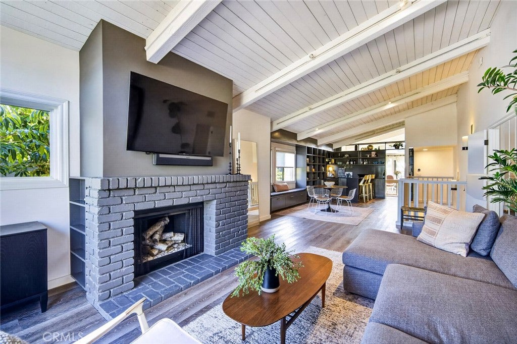 956 Tia Juana, Laguna Beach CA 92651 - Photo 32