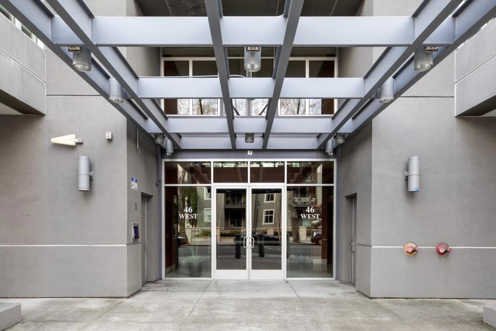 46 W Julian Street 208