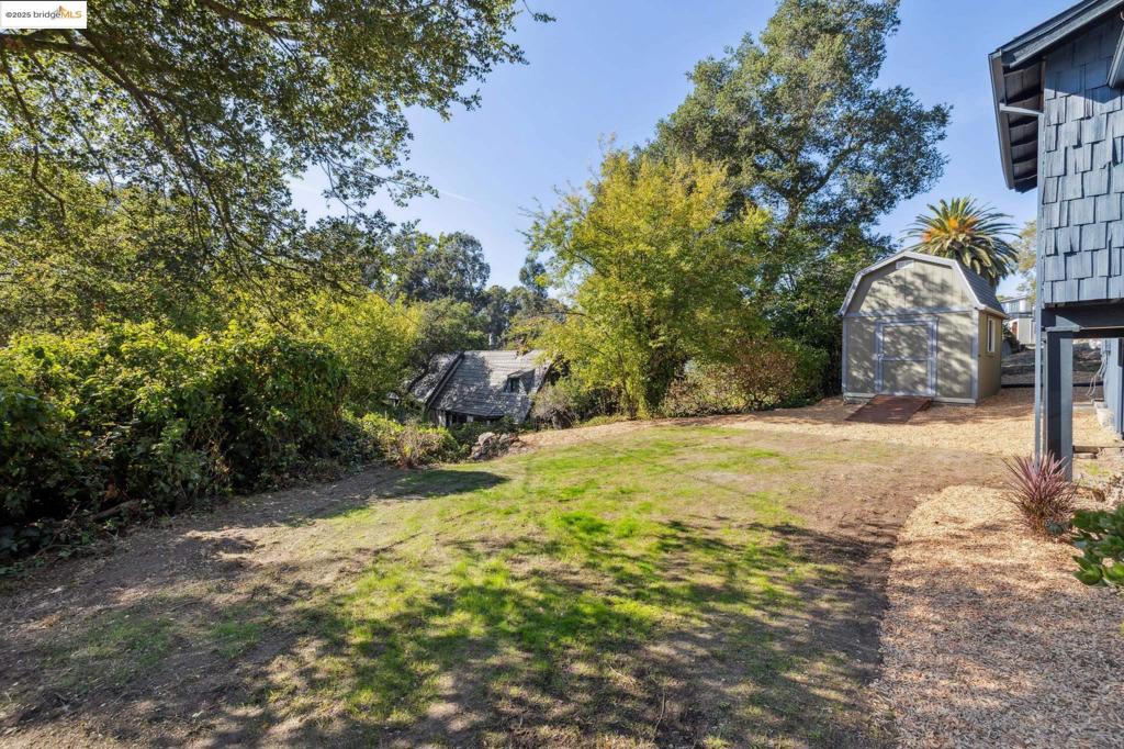 LINCOLN HEIGHTS - Residential