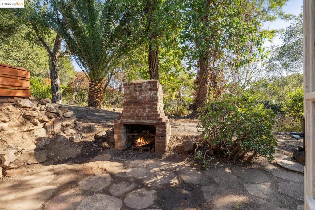 LINCOLN HEIGHTS - Residential