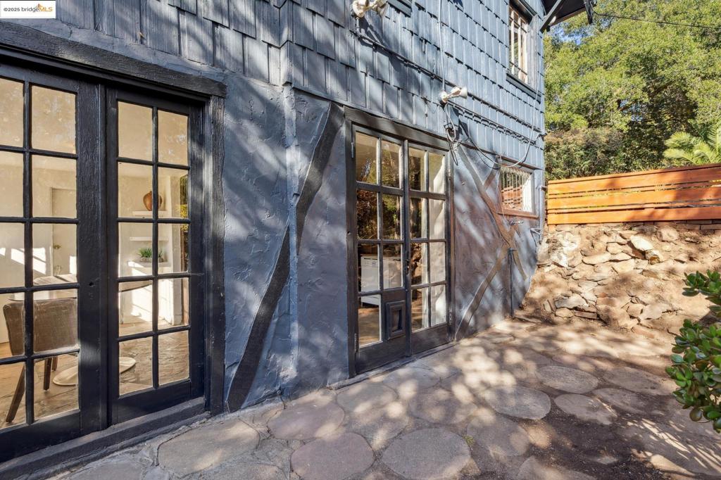 LINCOLN HEIGHTS - Residential