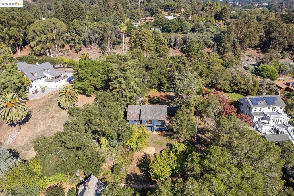 LINCOLN HEIGHTS - Residential