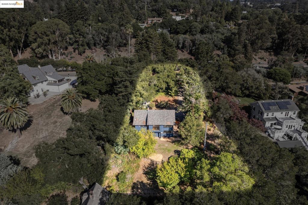 LINCOLN HEIGHTS - Residential