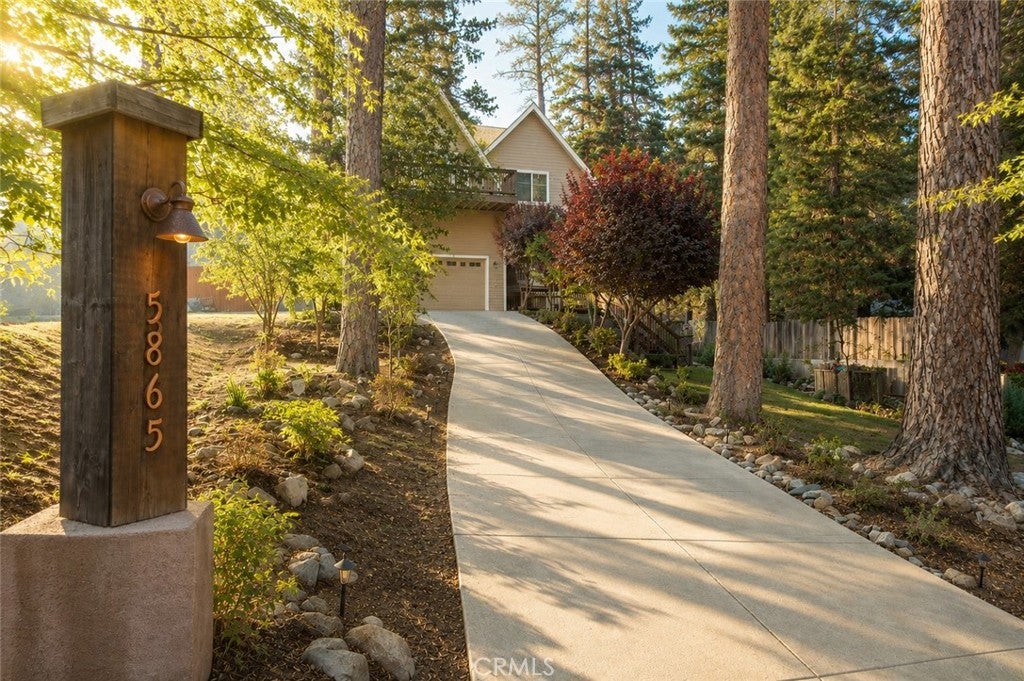 5865 Mountain Home Creek Road