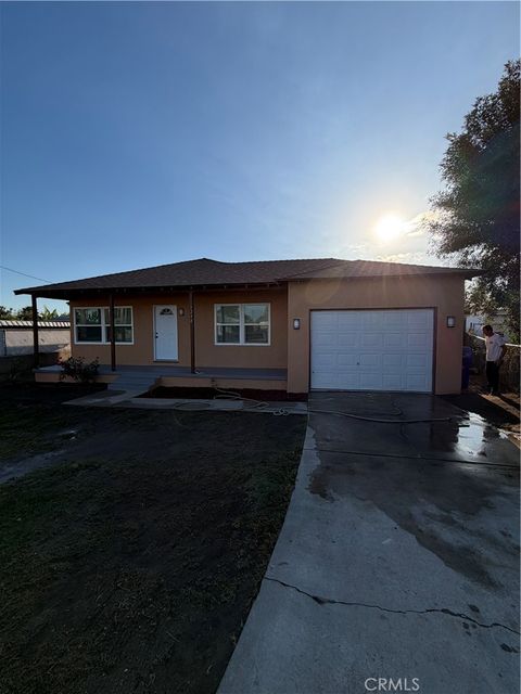 Photo of 7248 Kensington Court, Highland, CA 92346 (MLS # IV26156093)