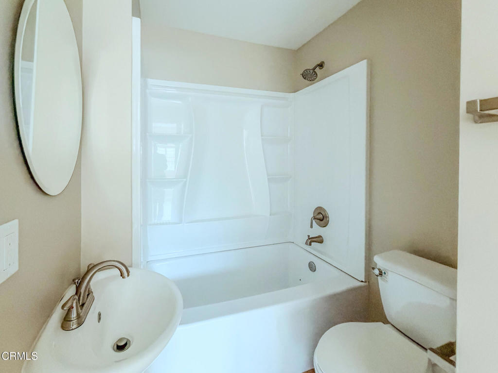 Windsor North I 2 - 143402 - Residential Lease