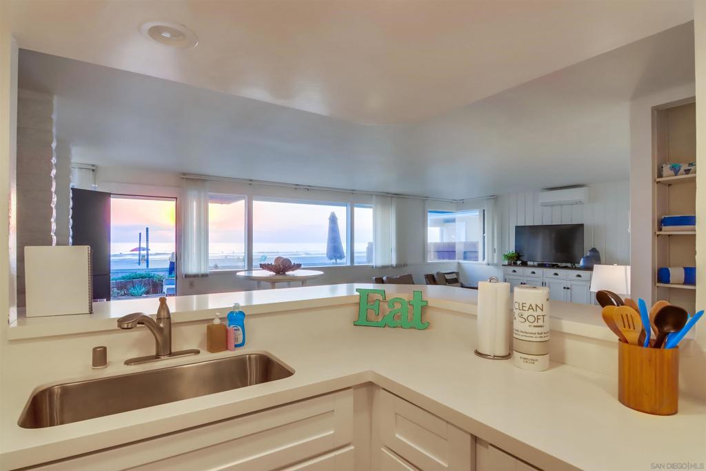 Mission Beach - Residential Income