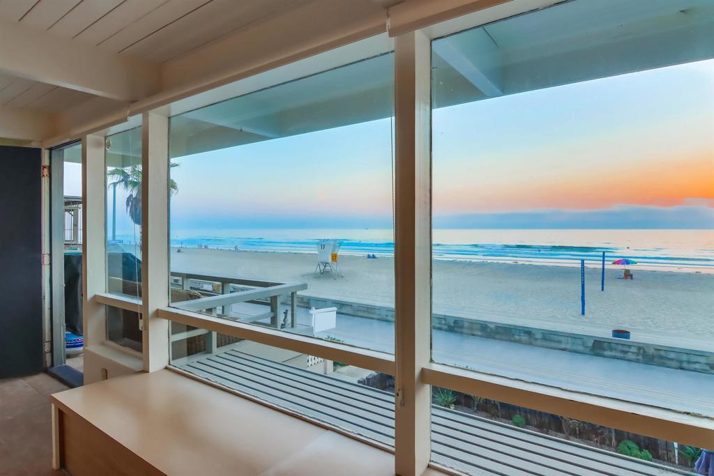 Mission Beach - Residential Income