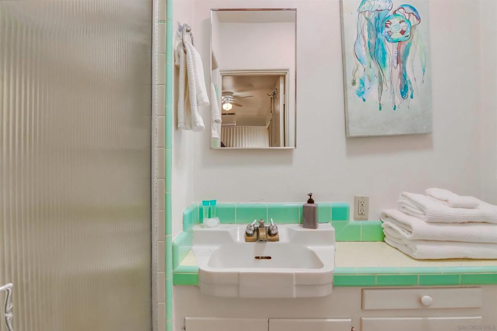 Mission Beach - Residential Income