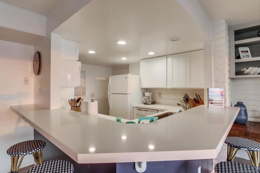 Mission Beach - Residential Income