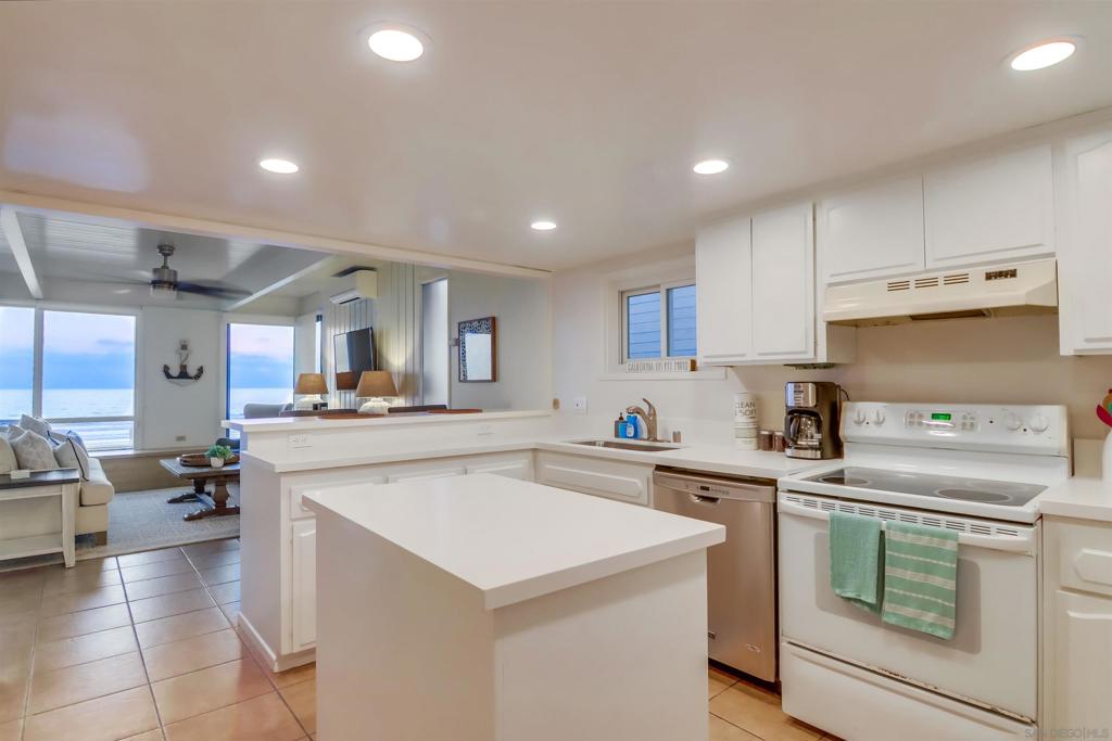 Mission Beach - Residential Income