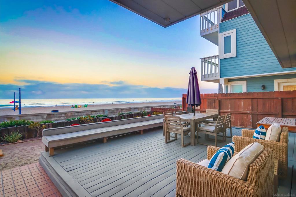 3455 57 Ocean Front Walk