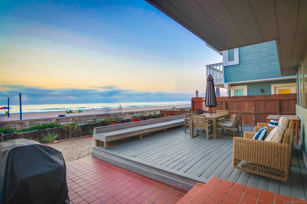 3455 57 Ocean Front Walk