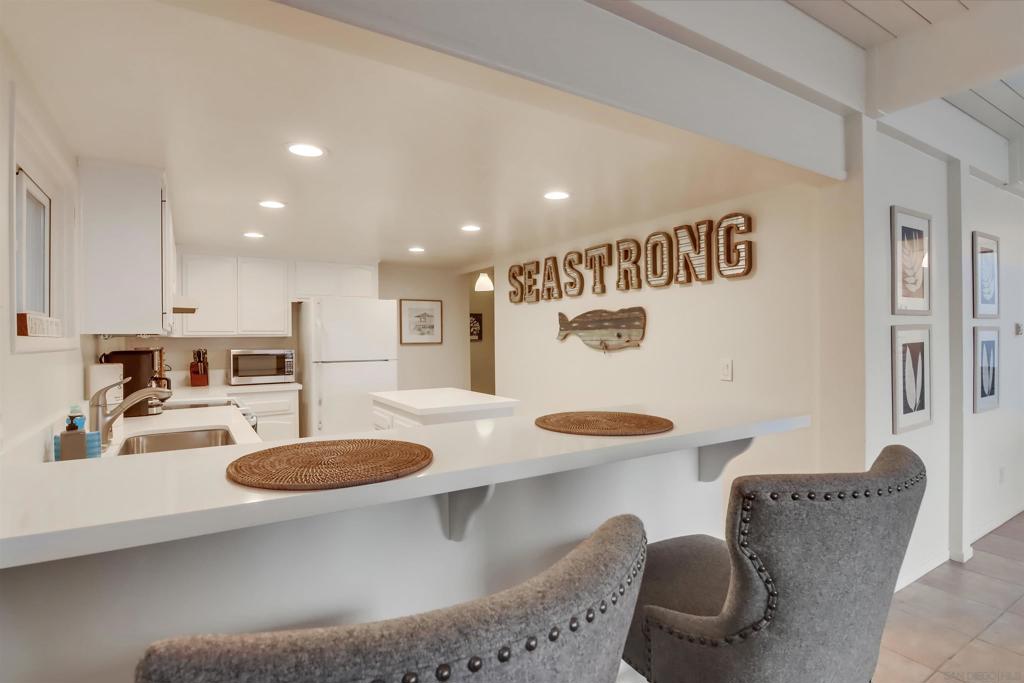 Mission Beach - Residential Income