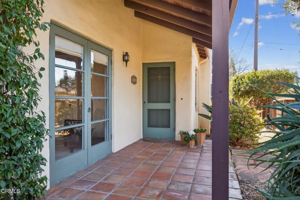 Photo of 408 Canada Street, Ojai, CA 93023 (MLS # V1-34224)