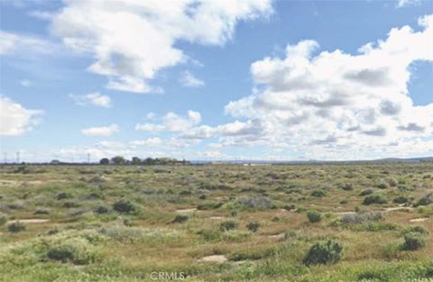 Photo of 9200 Avenue E-4 E, Redman, CA 93535 (MLS # SR25262277)