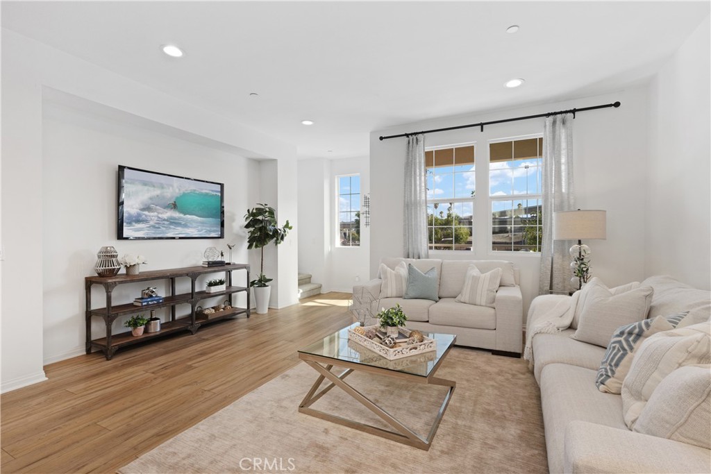 Magnolia Square - Residential