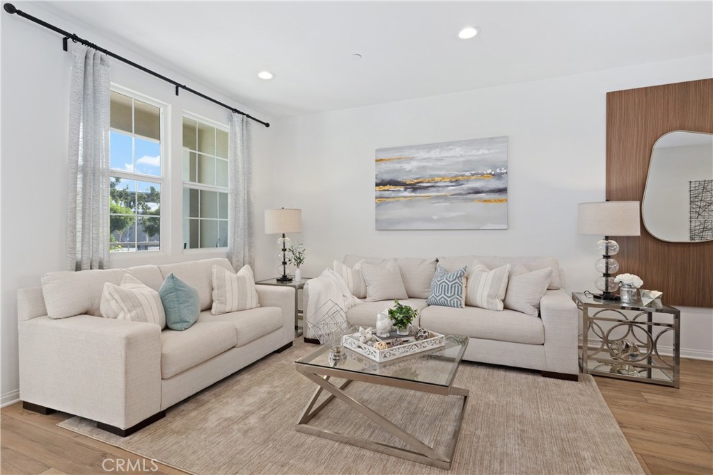 Magnolia Square - Residential
