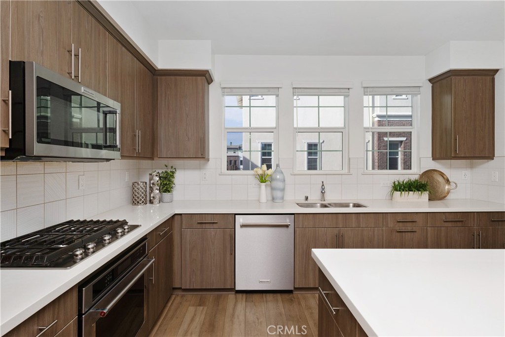 Magnolia Square - Residential