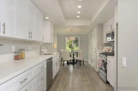 2852 Glen Canyon Circle, Spring Valley, CA 91977 - MLS#: 250022263SD