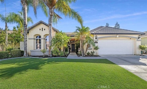 Photo of 10300 Seneca Falls AVE, Bakersfield, CA 93312 (MLS # SR26181141)
