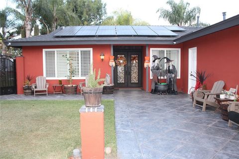 1405 Halladay Santa Ana CA 92707