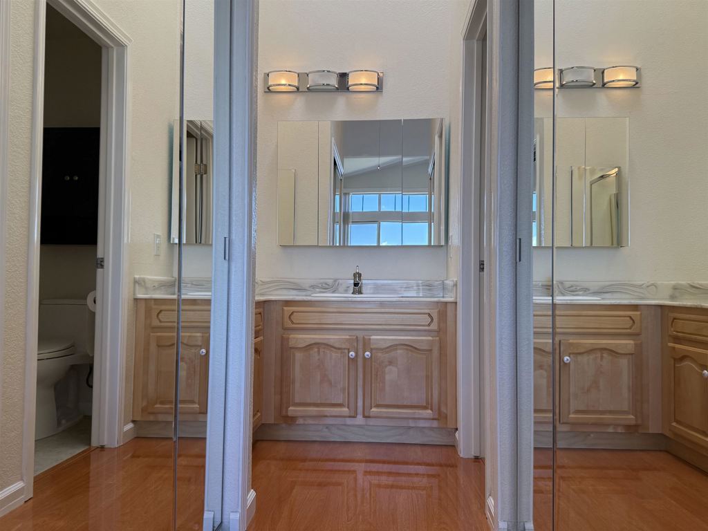 QUIET HARBOR - Residential