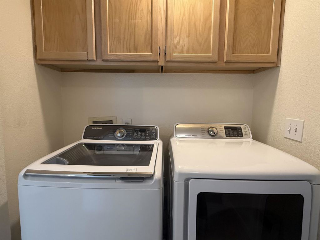 QUIET HARBOR - Residential