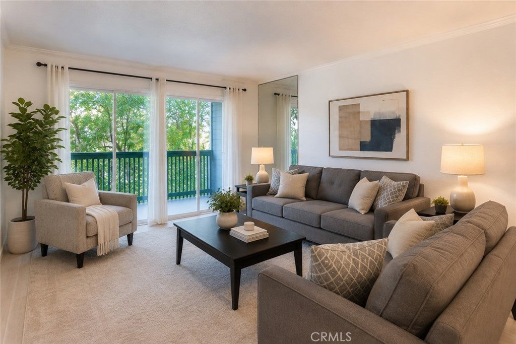 412 N Bellflower 104
