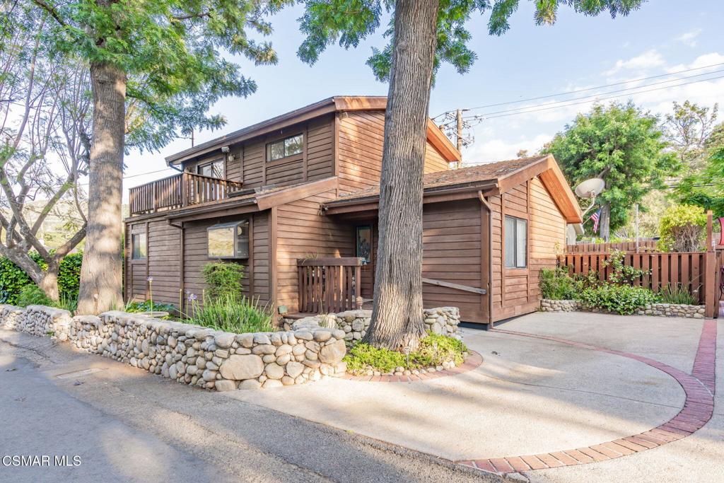 6078 Peppertree Lane