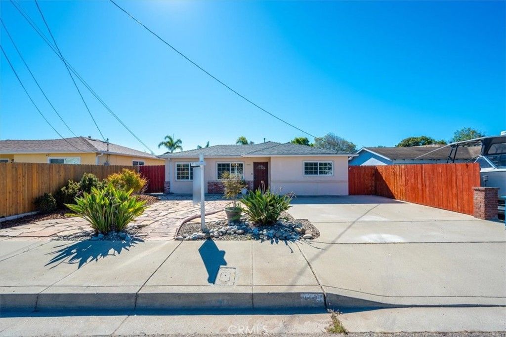Photo of 1508 Nice Avenue Ave, Grover Beach, CA 93433 (MLS # PI25210961)