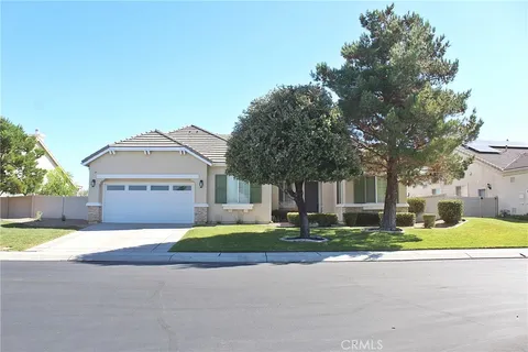 10854 Aster Lane, Apple Valley, CA 92308 - #: HD25168164