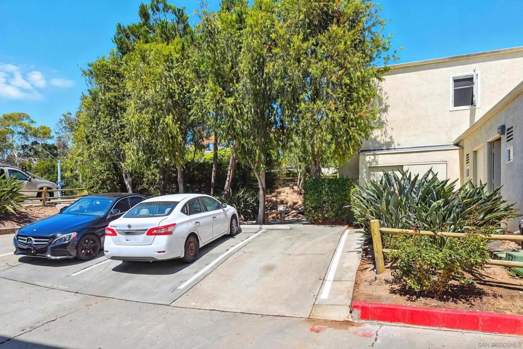 5725 Linda Vista Road 4