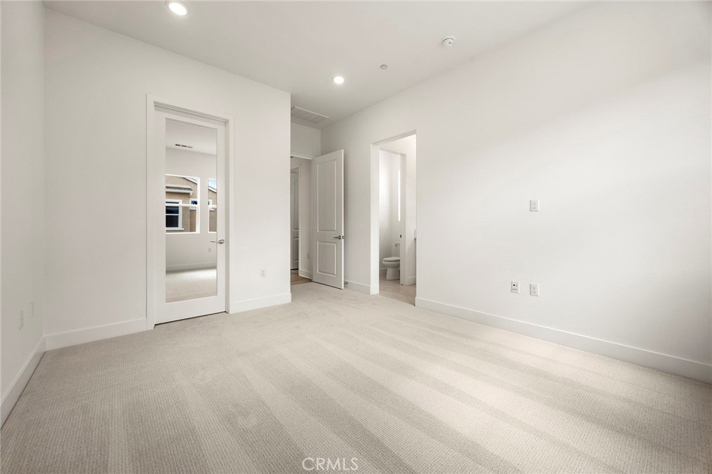 Aluna - Residential Lease