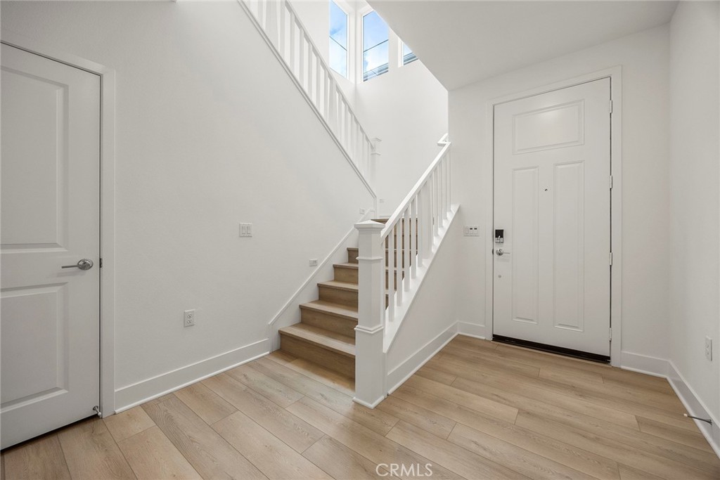 Aluna - Residential Lease