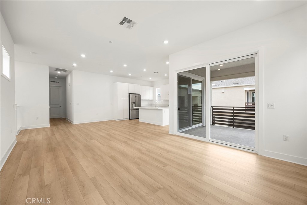 Aluna - Residential Lease