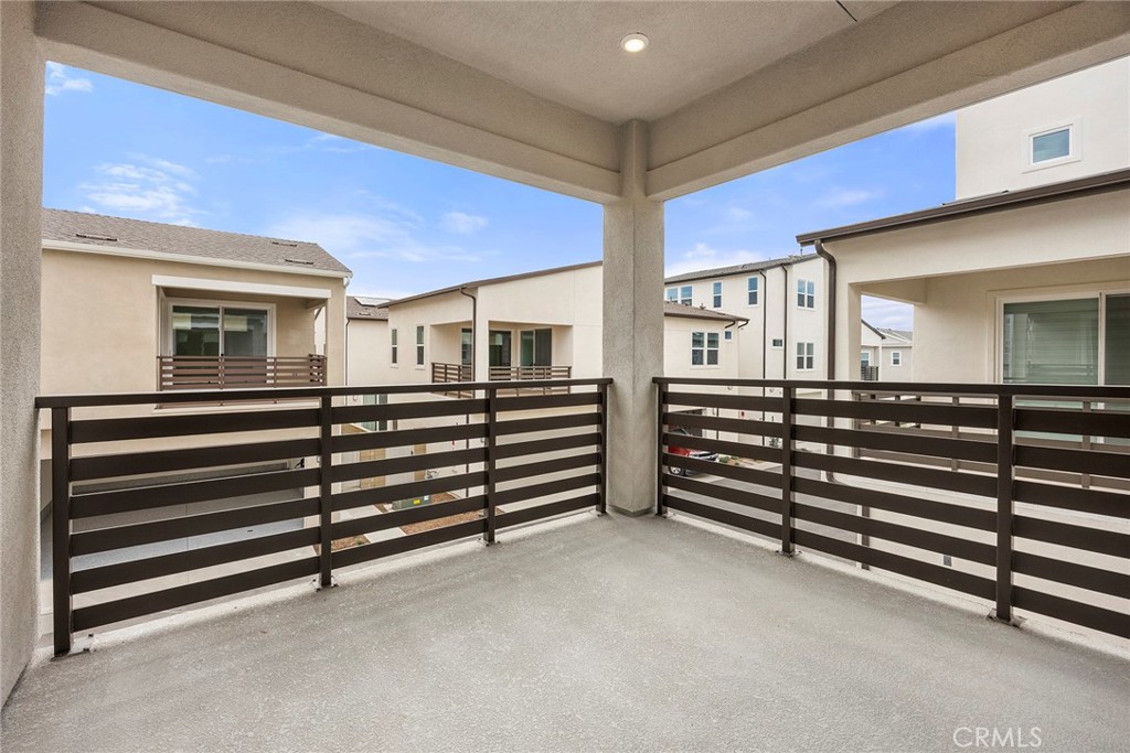 Aluna - Residential Lease