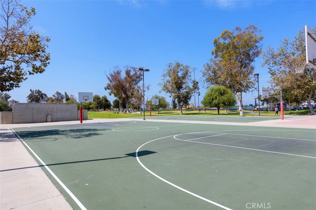 4932 Gainsport, Irvine CA 92604 - Photo 40
