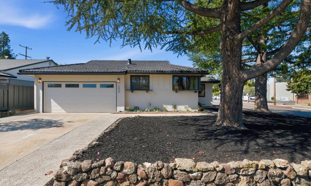 200 Carlester Drive