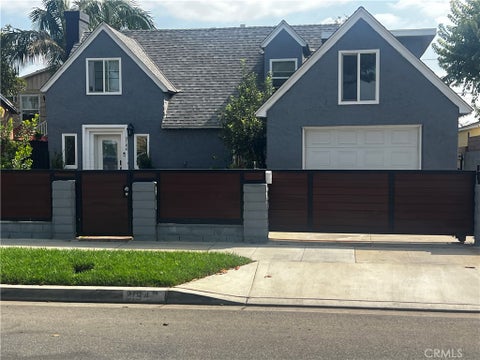 Photo of 3184 Gale AVE, Long Beach, CA 90810 (MLS # PW26207617)