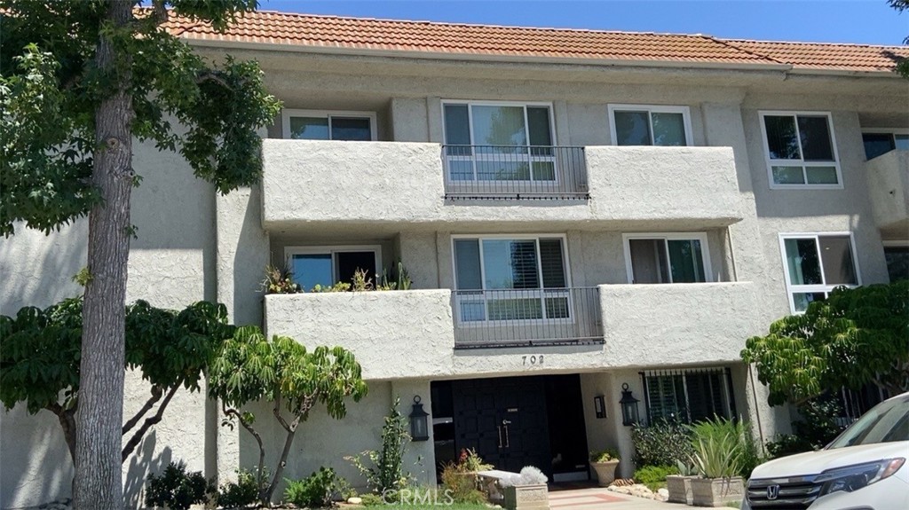 702 Park Avenue 309