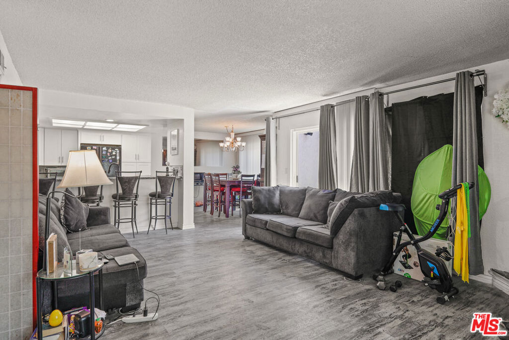 14012 Cerise Avenue