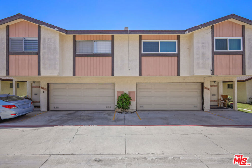 14012 Cerise Avenue
