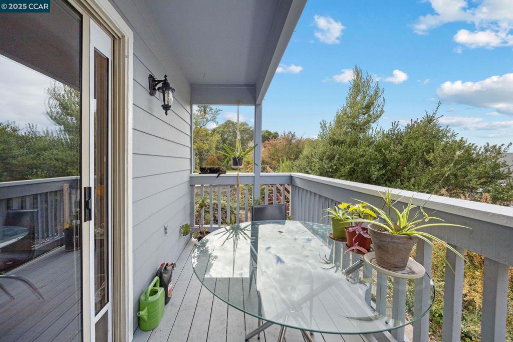 PRIMROSE TERRACE - Residential