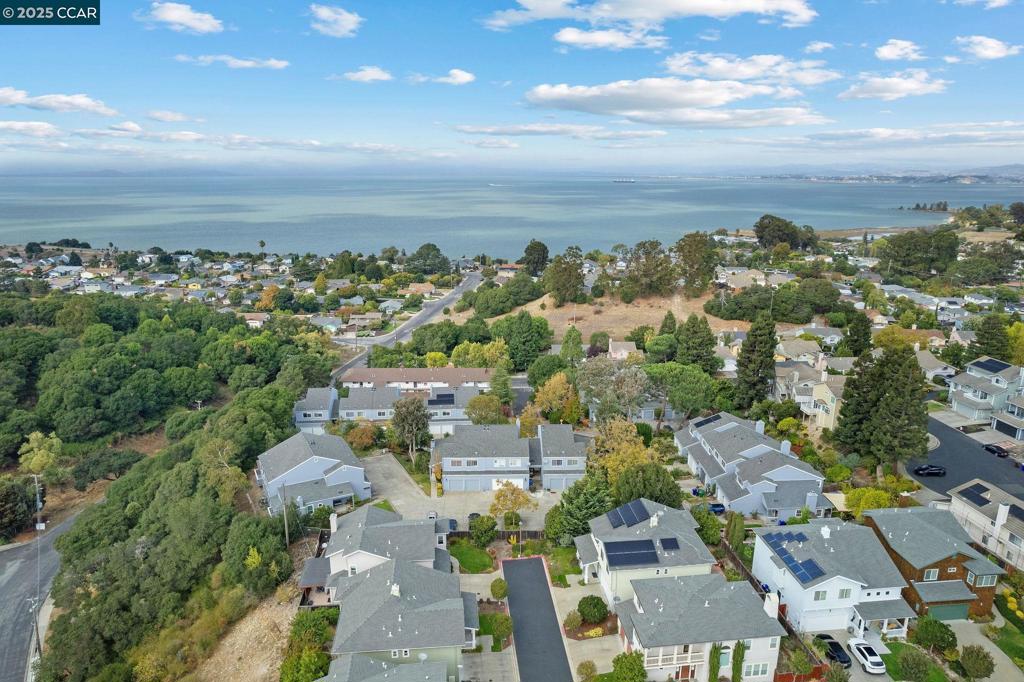 PRIMROSE TERRACE - Residential