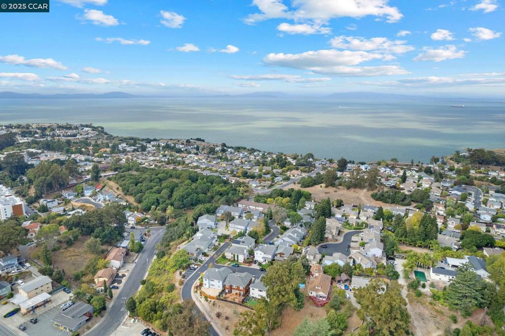 PRIMROSE TERRACE - Residential