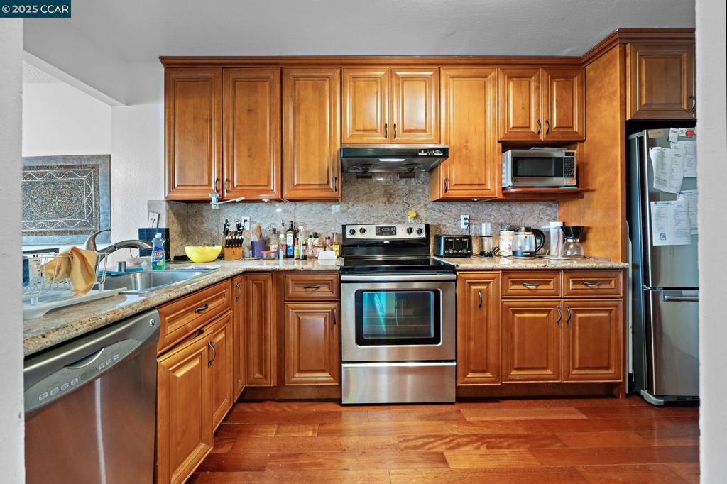 PRIMROSE TERRACE - Residential
